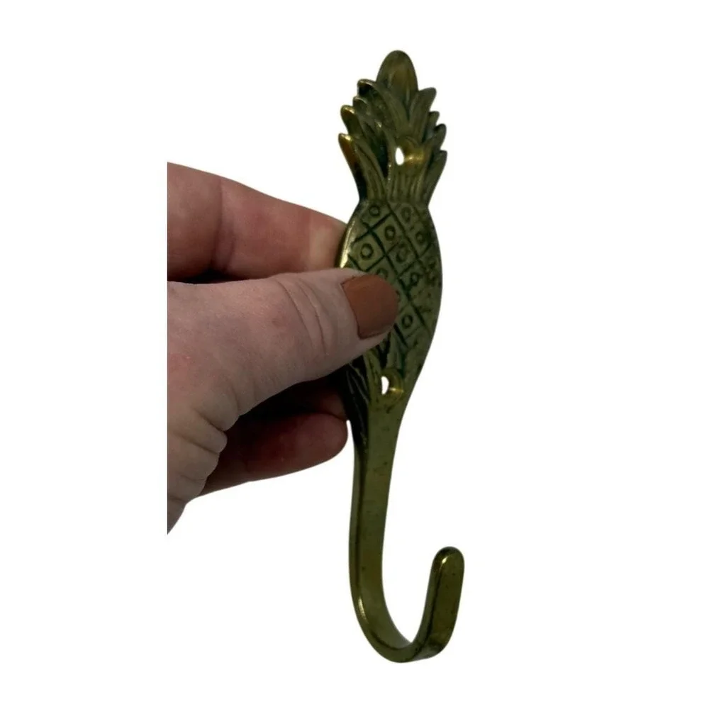 Vintage Brass Pineapple Wall Hook Hospitality Symbol Coat Hook Tropical Entryway